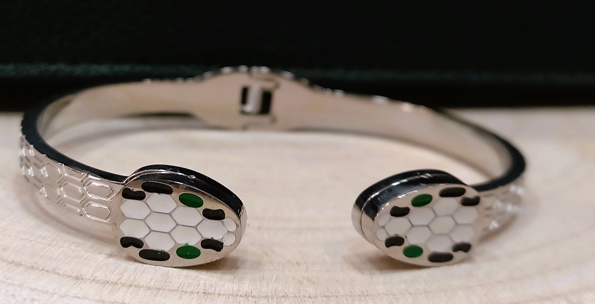 Brazalete Medusa